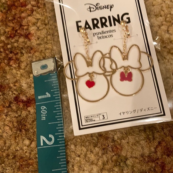 Gold Tone Minnie Mouse Silhouette Clip On Earrings - Picture 6 of 6
